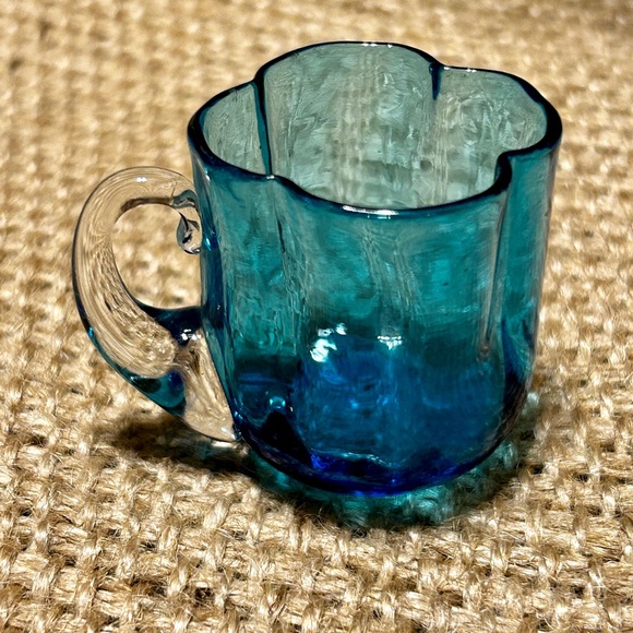 Miniature Vintage Rare Blue Manganese Glass Mug - Picture 5 of 6